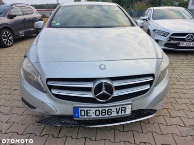 Mercedes-Benz Klasa A 180 (BlueEFFICIENCY) 7G-DCT