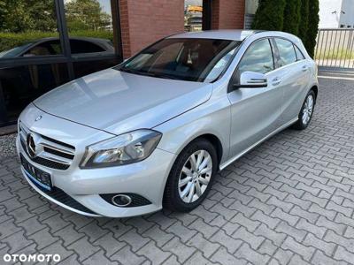 Mercedes-Benz Klasa A 180 (BlueEFFICIENCY)