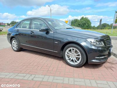 Mercedes-Benz Klasa C 180 BlueEFFICIENCY 7G-TRONIC Avantgarde