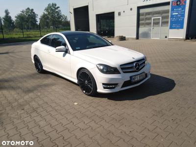 Mercedes-Benz Klasa C 180 Coupe (BlueEFFICIENCY) 7G-TRONIC