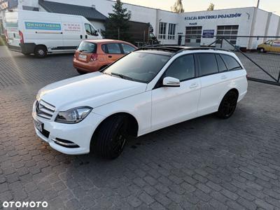 Mercedes-Benz Klasa C 200 d T 7G-TRONIC