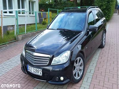 Mercedes-Benz Klasa C 200 T CDI DPF (BlueEFFICIENCY) Elegance