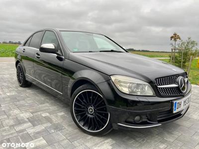 Mercedes-Benz Klasa C 220 T CDI DPF Automatik Avantgarde