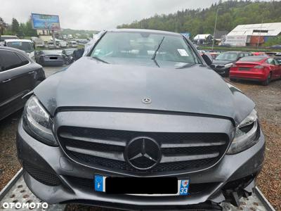 Mercedes-Benz Klasa C 300 (BlueTEC Hybrid) h 7G-TRONIC