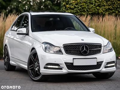 Mercedes-Benz Klasa C 350 T 7G-TRONIC Avantgarde Edition