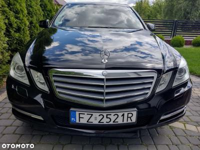 Mercedes-Benz Klasa E 200 CGI BlueEffICIENCY