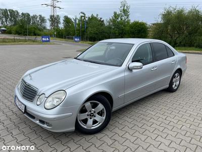 Mercedes-Benz Klasa E 200 NGT BlueEffICIENCY Elegance