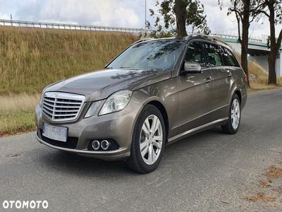 Mercedes-Benz Klasa E 200 T CDI DPF BlueEFFICIENCY Automatik Elegance