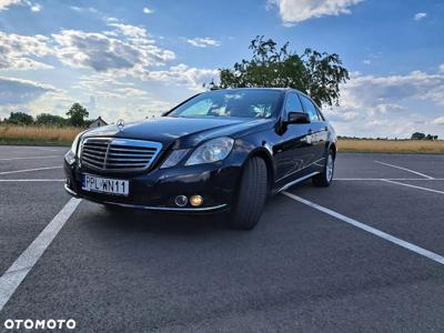 Mercedes-Benz Klasa E 220 CDI BlueEff Elegance