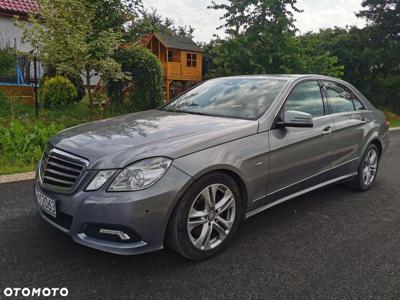 Mercedes-Benz Klasa E 250 CDI 4-Matic BlueEff Avantgarde