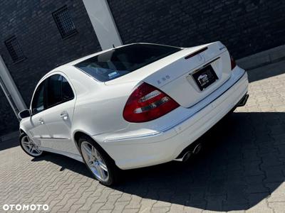 Mercedes-Benz Klasa E 55 AMG