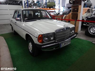 Mercedes-Benz W123