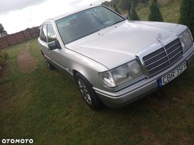 Mercedes-Benz W124 (1984-1993)