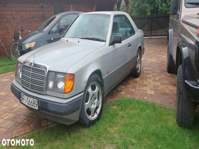 Mercedes-Benz W124 (1984-1993)