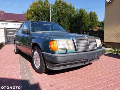 Mercedes-Benz W124 (1984-1993)