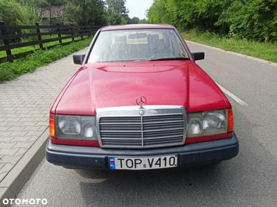 Mercedes-Benz W124 (1984-1993)