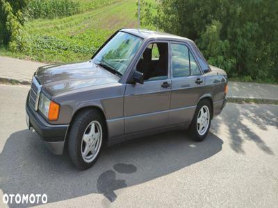 Mercedes-Benz W201 (190)