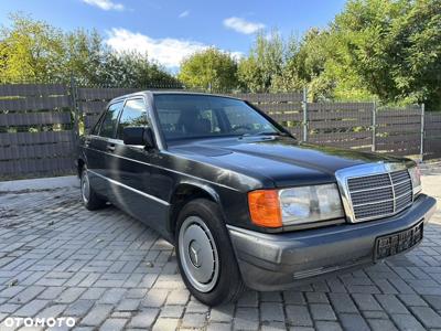 Mercedes-Benz W201 (190)