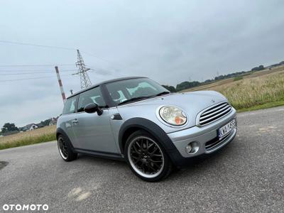 MINI Cooper Standard