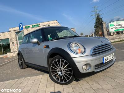 MINI Cooper Standard