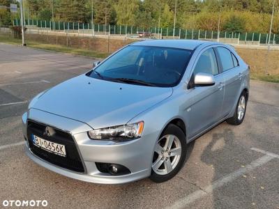 Mitsubishi Lancer 1.5 Invite