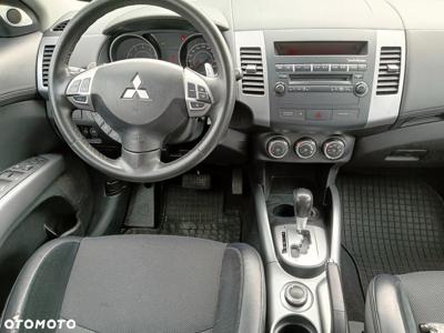 Mitsubishi Outlander 2.4 Instyle CVT