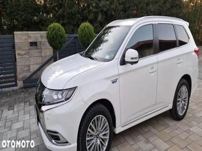 Mitsubishi Outlander PHEV Instyle +