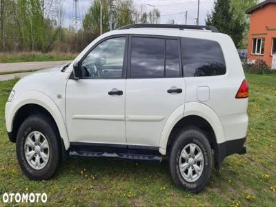 Mitsubishi Pajero Sport 2.5 DID Intense