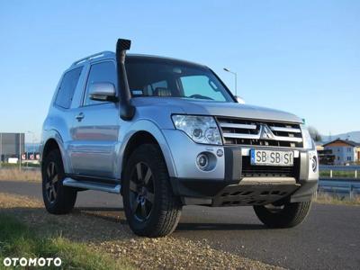 Mitsubishi Pajero 3.2 DID Intense