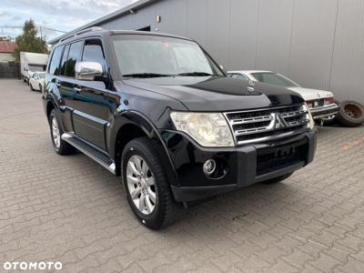 Mitsubishi Pajero 3.8 V6 Instyle