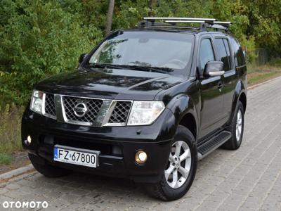 Nissan Pathfinder 2.5 D Platinum IT