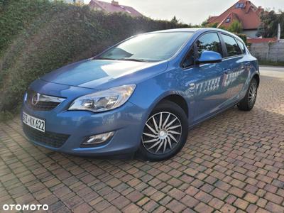 Opel Astra 1.4 ECOFLEX Selection