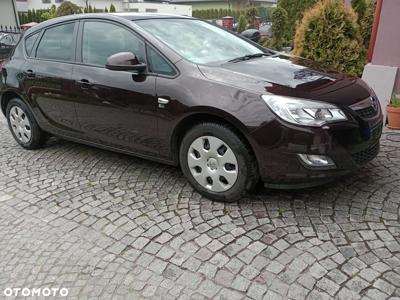 Opel Astra 1.4 Turbo 150 Jahre