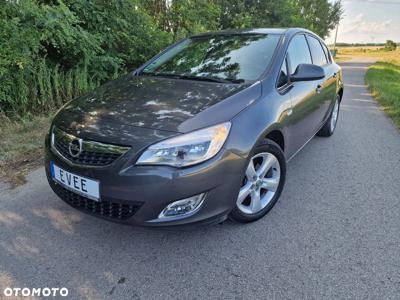 Opel Astra 1.4 Turbo Active