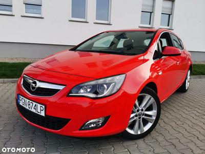 Opel Astra 1.4 Turbo Innovation