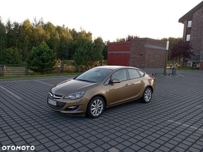 Opel Astra 1.6 Active