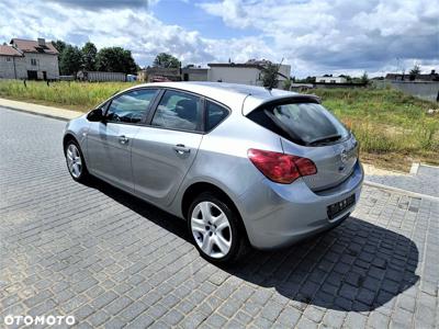 Opel Astra 1.6 Active