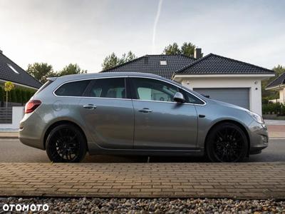 Opel Astra 2.0 CDTI DPF Sports Tourer Design Edition