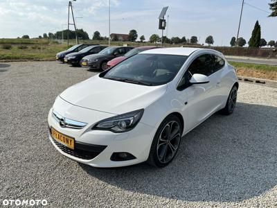 Opel Astra GTC 1.6 Turbo Innovation