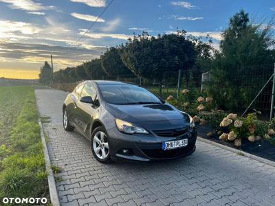 Opel Astra GTC 1.6 Turbo Innovation