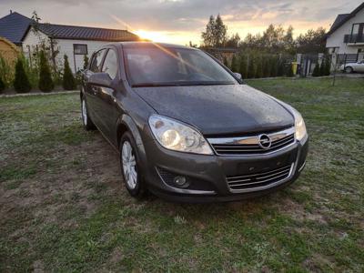 Opel Astra H 1.4 benzyna