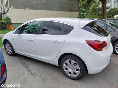 Opel Astra IV 1.4 Cosmo