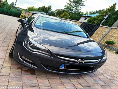 Opel Astra IV 1.6 CDTI Cosmo