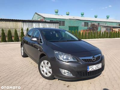 Opel Astra IV 1.7 CDTI Cosmo