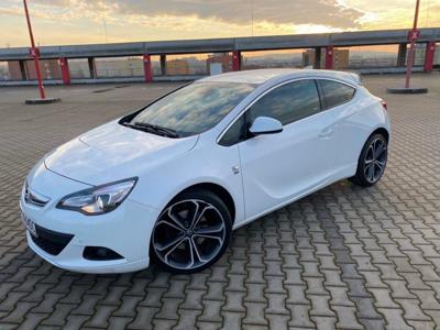 Opel Astra J GTC OPC