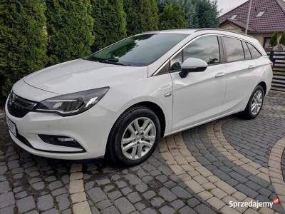 Opel Astra K 1.4benzyna