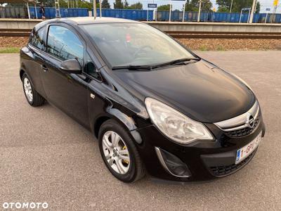 Opel Corsa 1.2 16V Cosmo