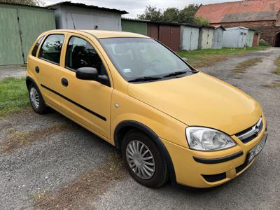 Opel Corsa - C 2005 benzyna