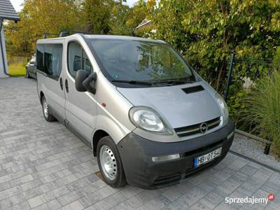 Opel Vivaro 9 osobowy I (2001-2014)