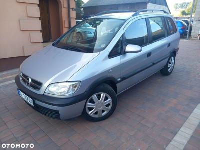 Opel Zafira 1.6 16V Base